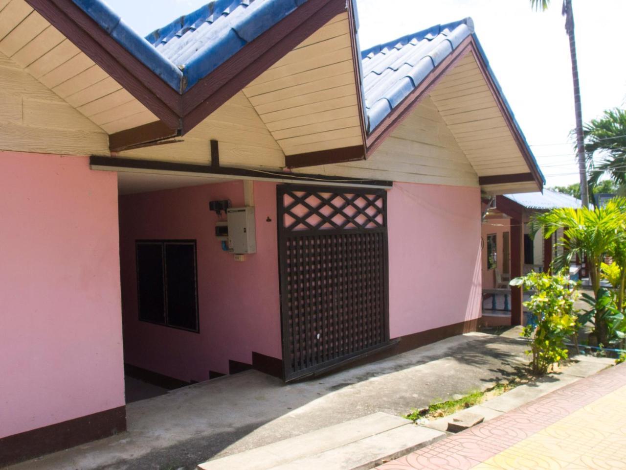 Gypsy Bungalow- Phi Phi Island Hotel Exterior photo