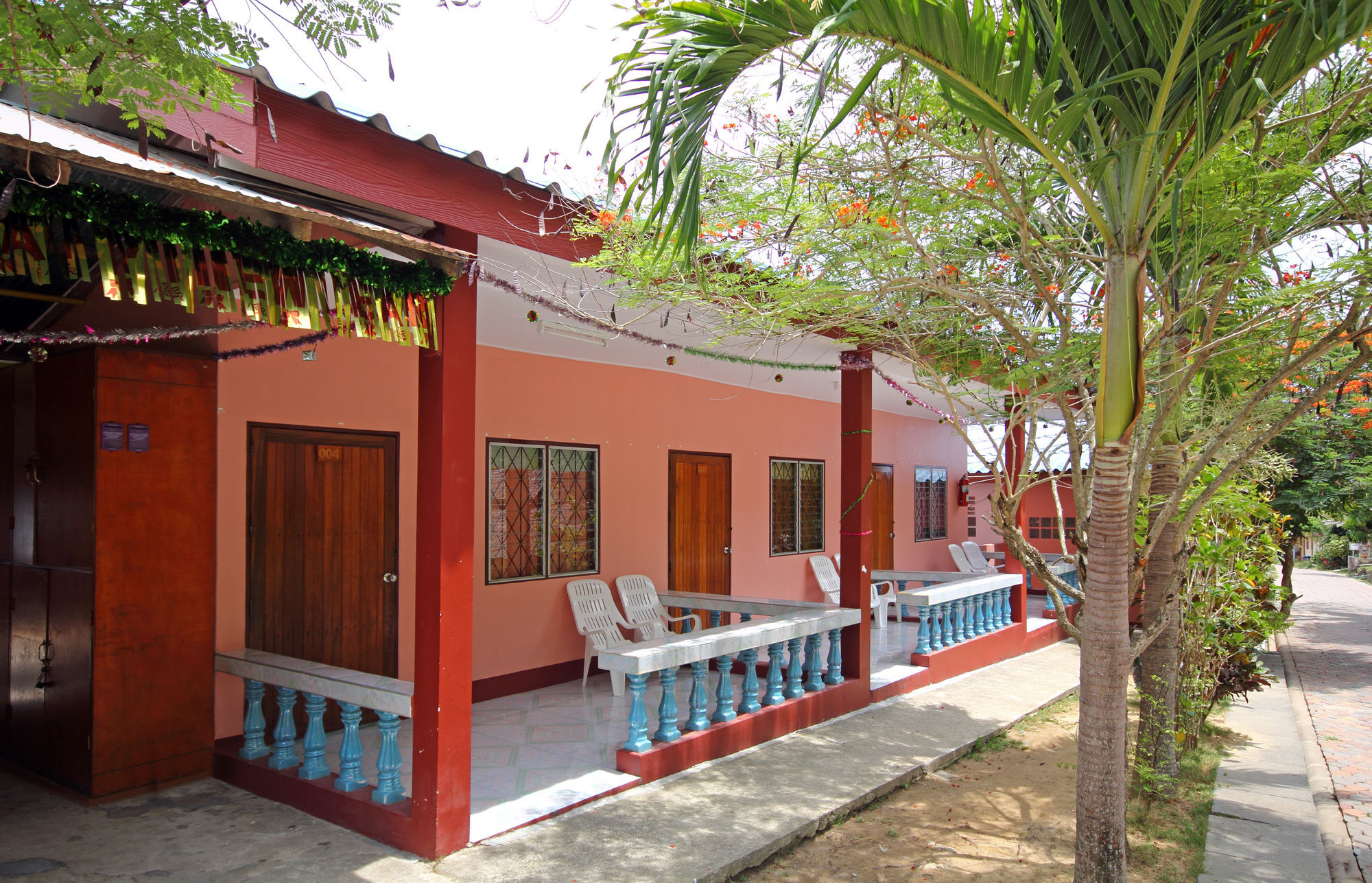 Gypsy Bungalow- Phi Phi Island Hotel Exterior photo